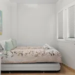アパート Center Only 150 M Luxury フエンヒロラ