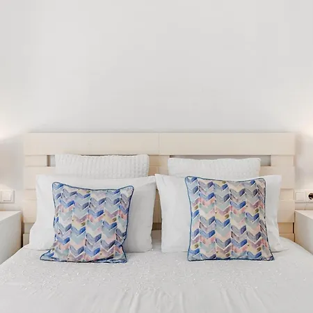 Center Only 150 M Luxury * Fuengirola