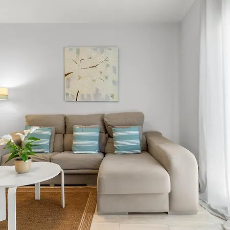 Center Only 150 M Luxury